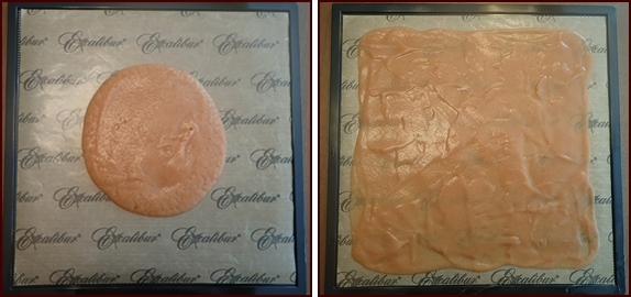 1⅓ cup of applesauce (280 g) on Excalibur dehydrator tray.