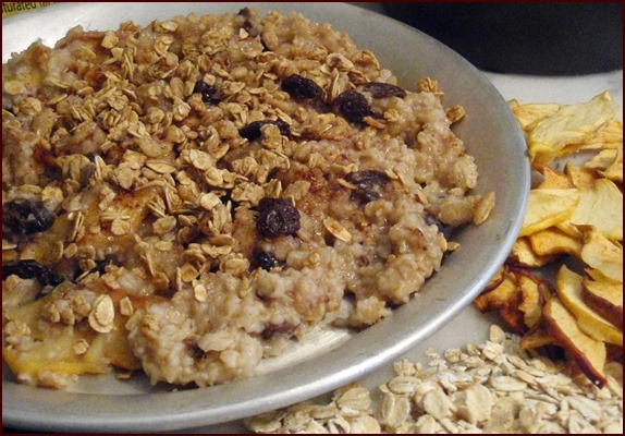 Backpacking Breakfast: Apple Cinnamon Oatmeal.