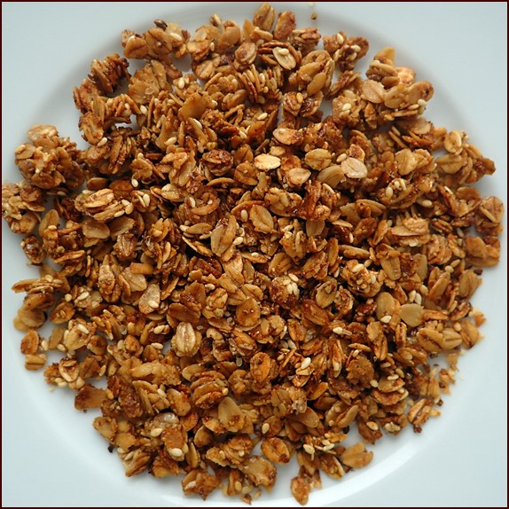 Honey sweetened granola with sesame seeds.