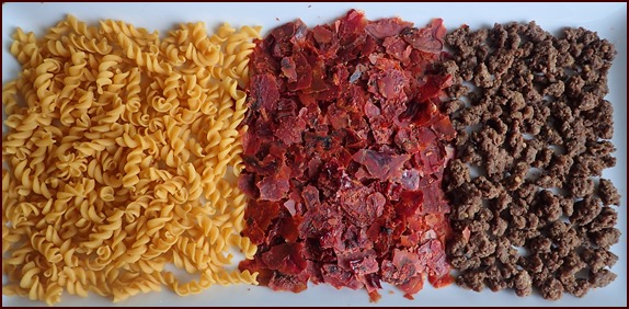 Rotini pasta, ratatouille and ground beef.