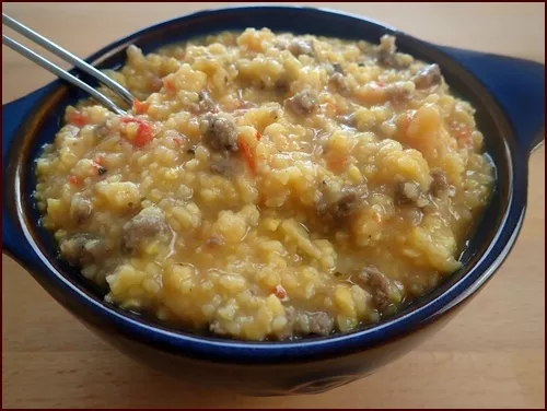 Hearty Hunting Grits & Sausage Skillet