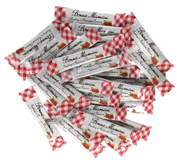 Bonne Maman raspberry preserve packets.