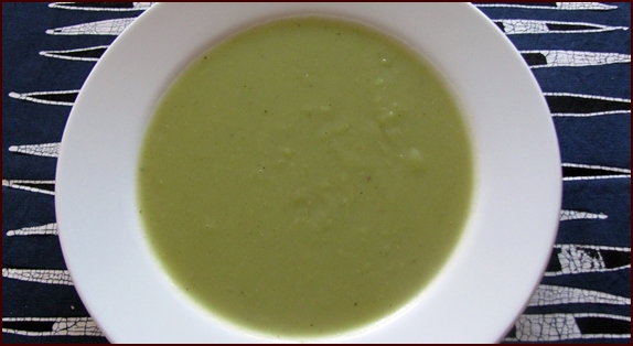 Rehydrated potato-leek soup from soup powder.