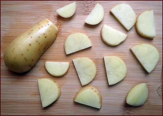 Dehydrating Potatoes Sliced
